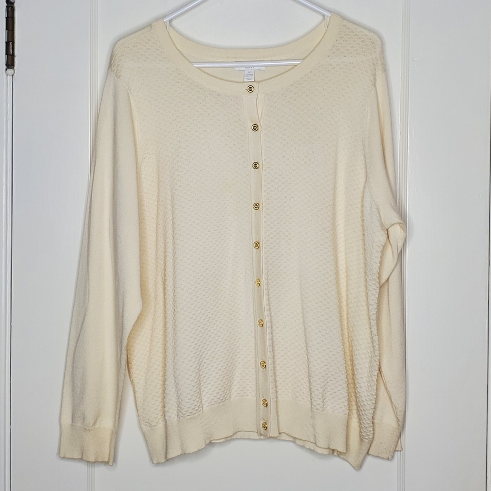 ✨️5 for $25✨️Charter Club Cream Textured Cardigan